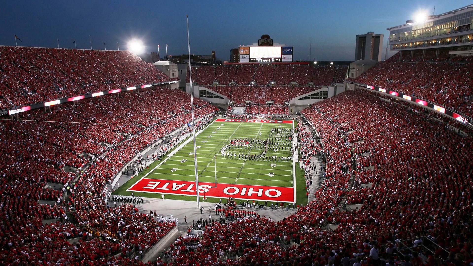 中国男篮多样化战术运用成效显著，中国男篮面临一个可怕的对手