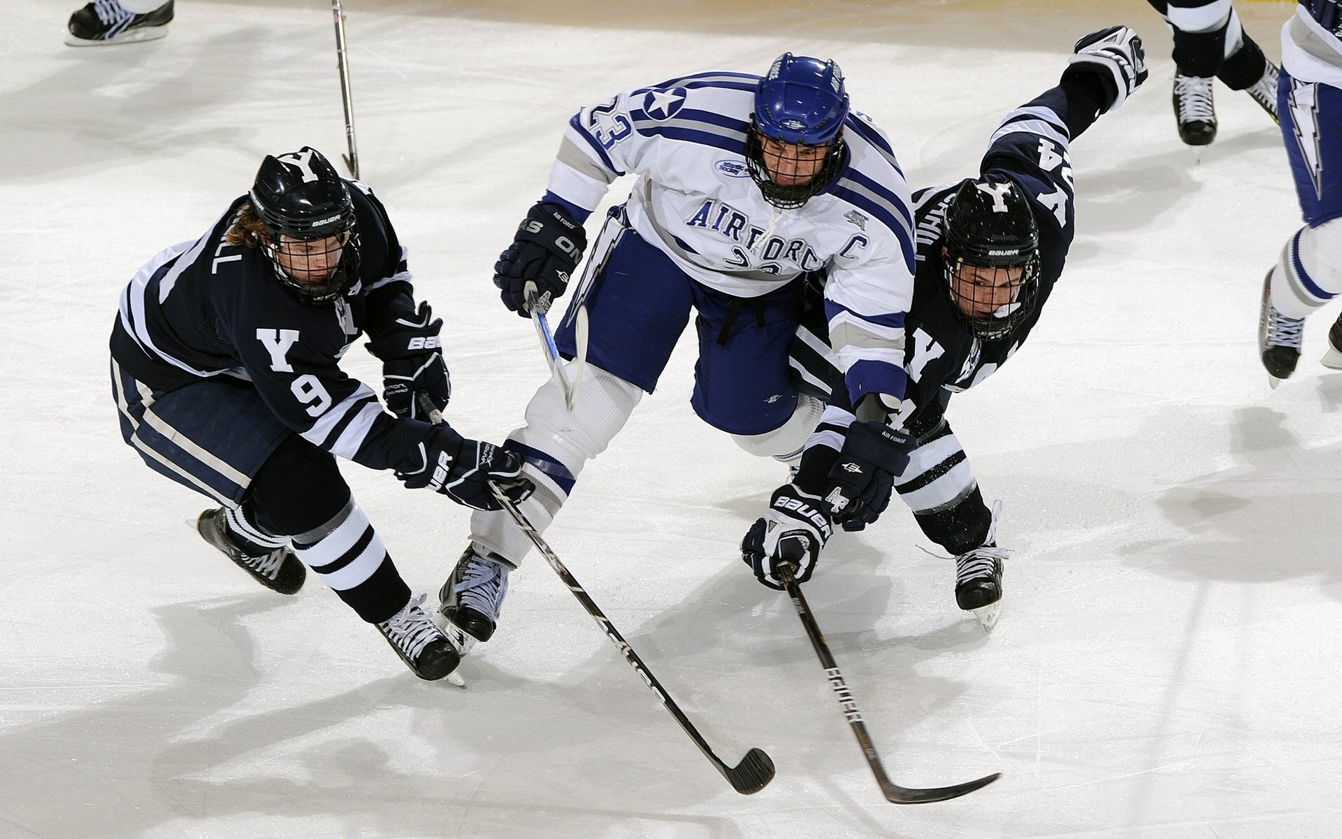 意大利组合决赛精彩表现赢得观众喝彩，意大利小组赛